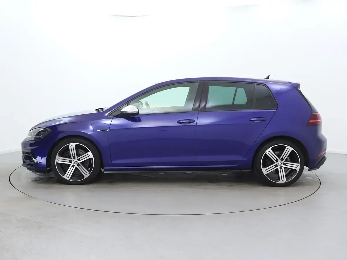 Used VW Golf VII R 310 HP (228 kW) 2018 Blue Hatchback