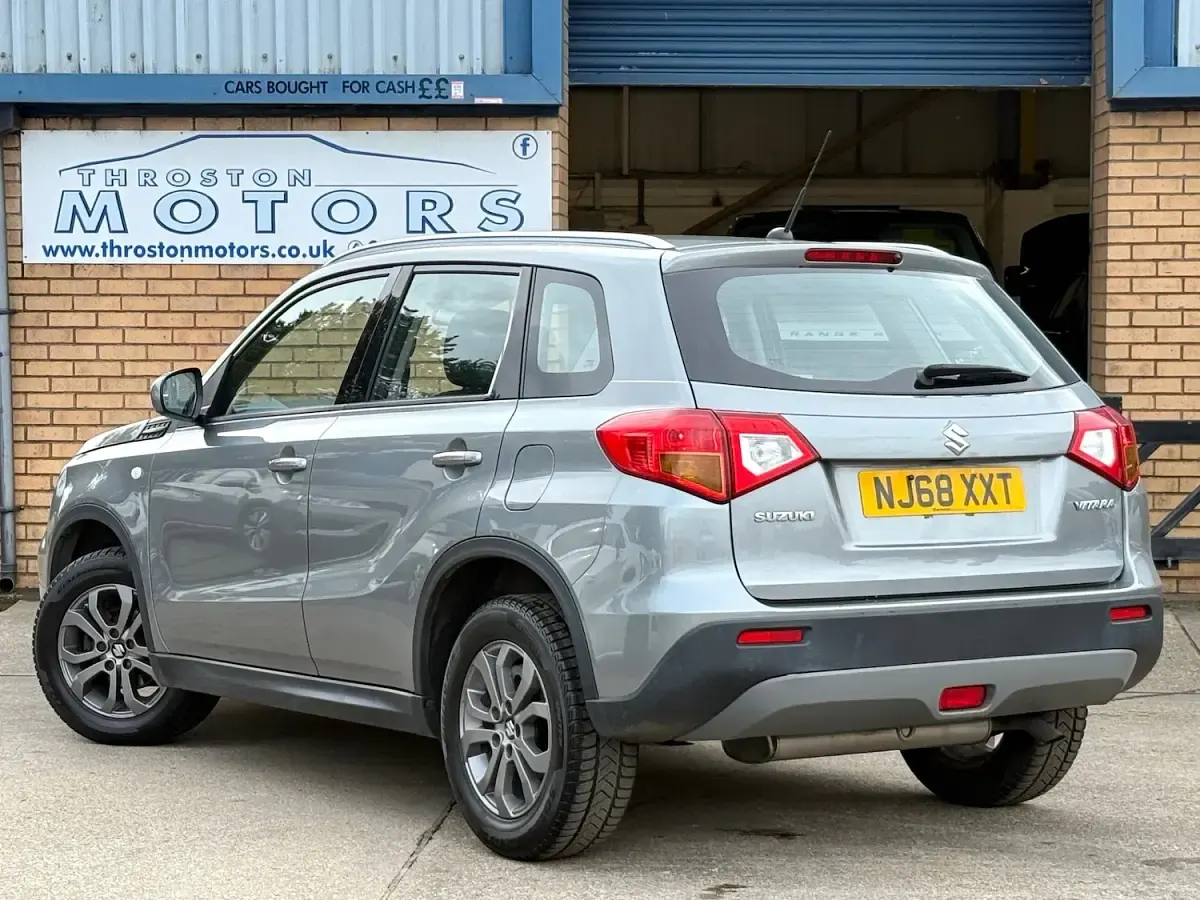 Used Suzuki Vitara SZ4 120 HP (88 kW) 2018 Grey SUV
