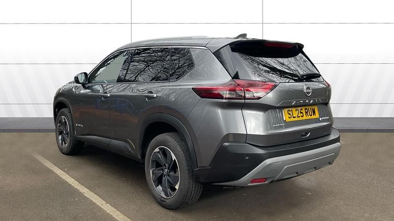 Used Nissan X-Trail N-Connecta 213 HP (156 kW) 2025 Grey SUV