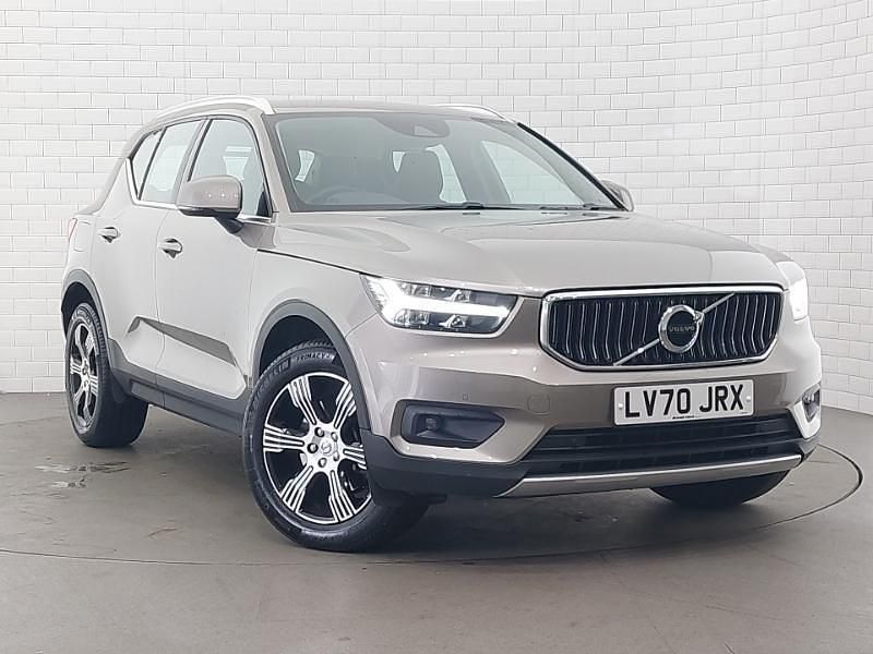 Grey Used 2020 Volvo XC40 Inscription SUV | £25,998 (Fair price) - Image 1/4