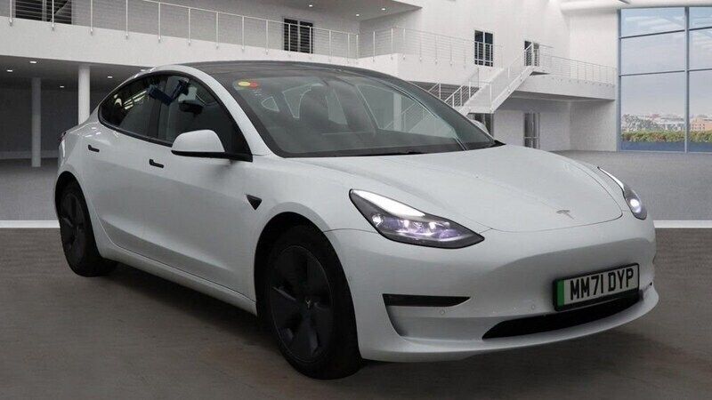 White Used 2022 Tesla Model 3 Long Range AWD Sedan | £22,799 (Fair price) - Image 1/4