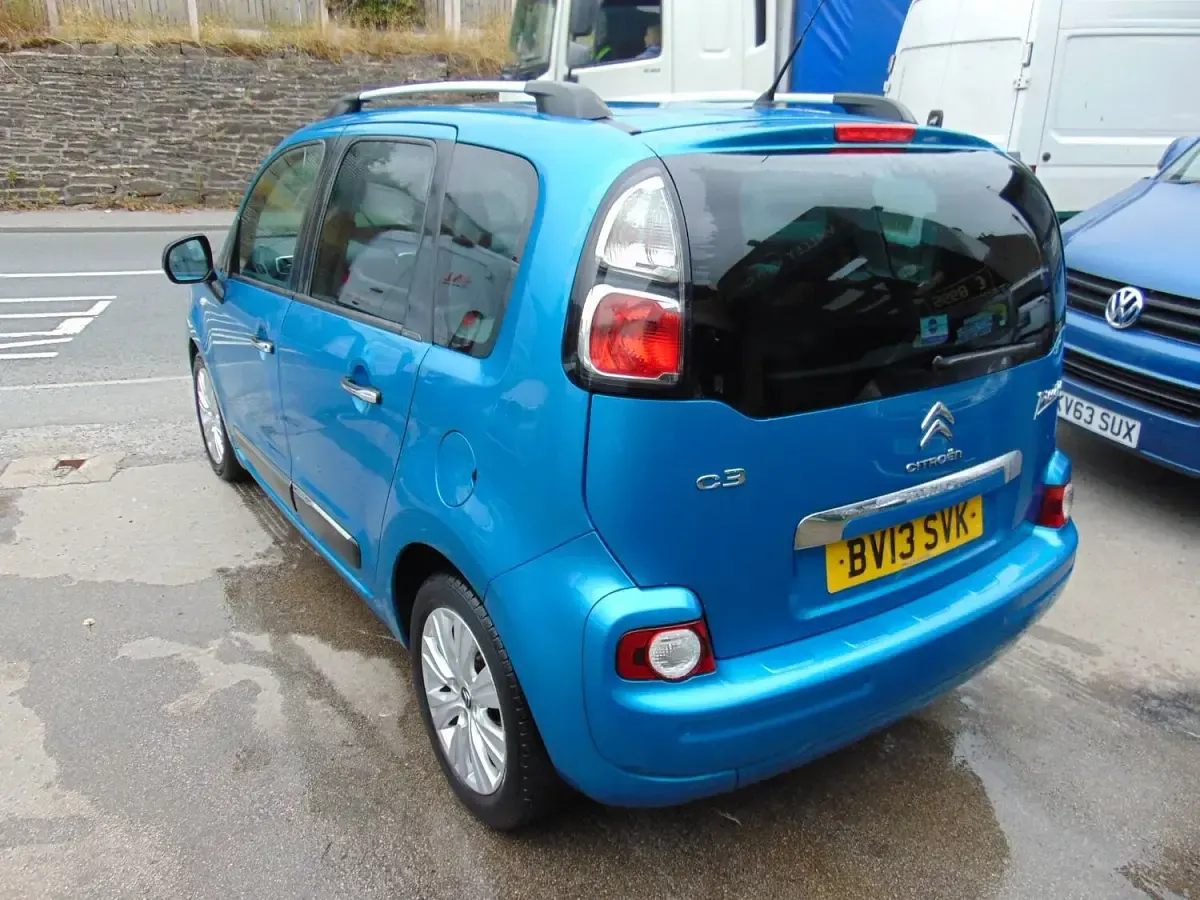 Used Citroën C3 Picasso Exclusive 2013 Blue MPV