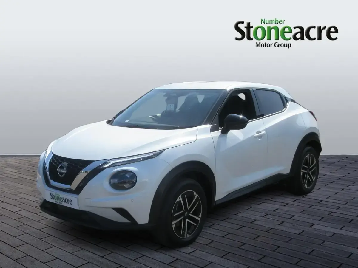 New Nissan Juke N-Connecta 114 HP (83 kW) 2026 White SUV
