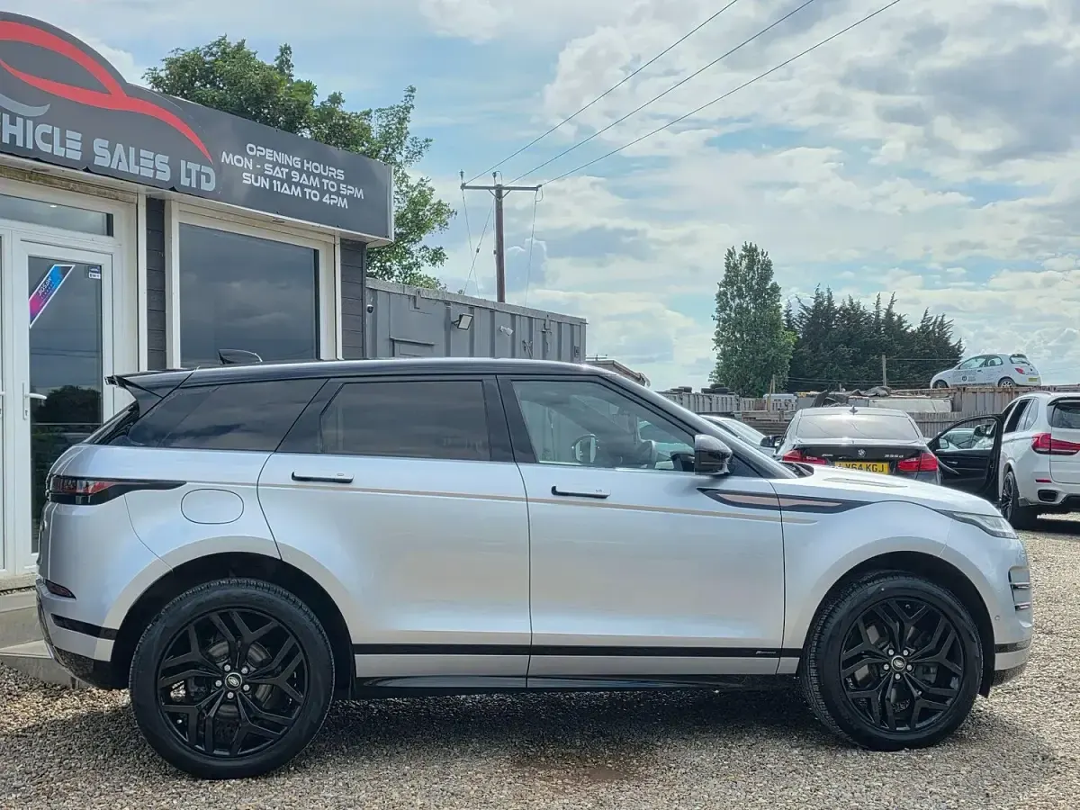 Used Land Rover Range Rover evoque HSE Dynamic 2020 Silver SUV