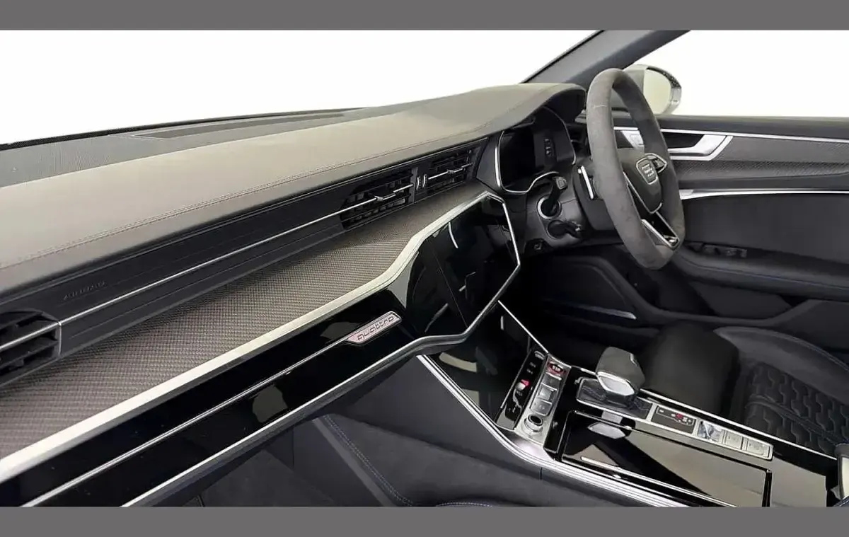 Used Audi RS6 Performance 620 HP (456 kW) 2024 Black Estate