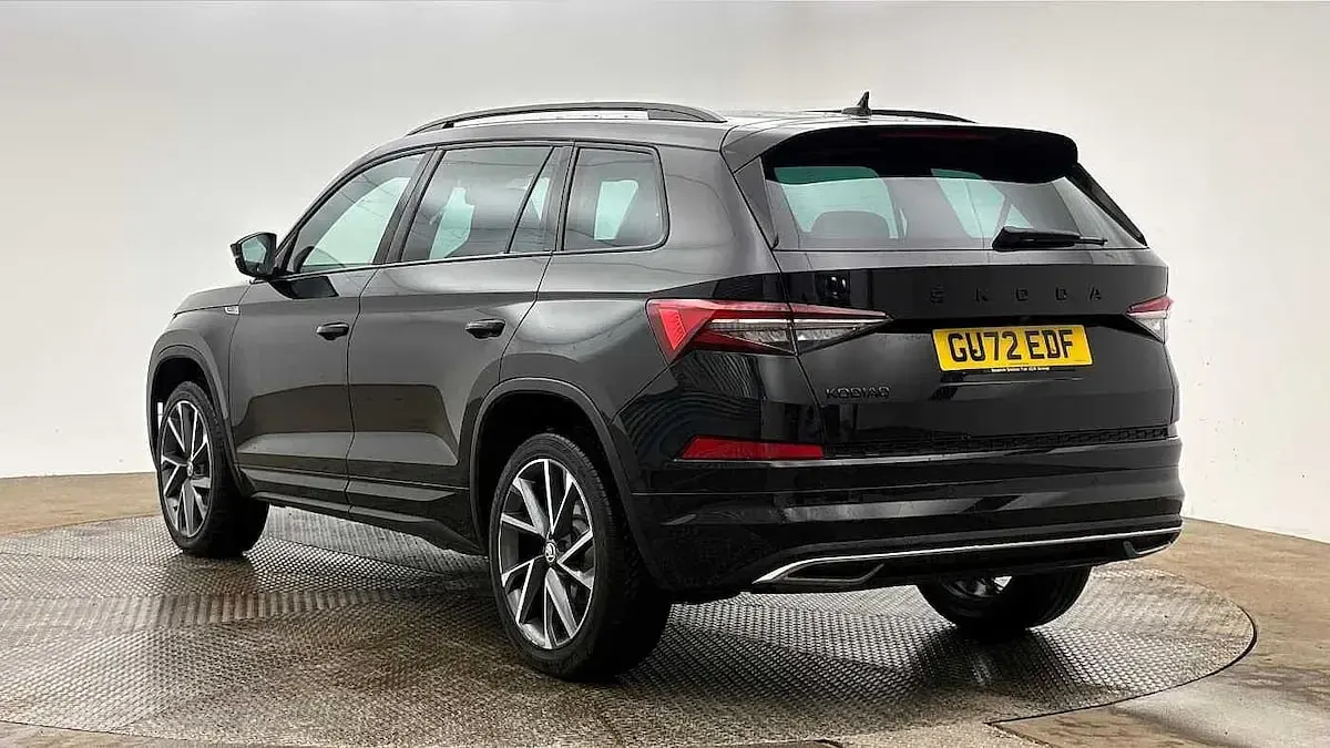 Used Skoda Kodiaq SportLine 110 HP (80 kW) 2022 Black magic pearl effect SUV