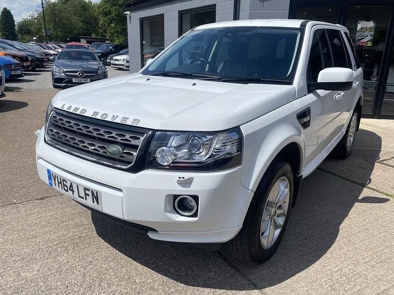Used Land Rover Freelander 2 SE 2014 White SUV