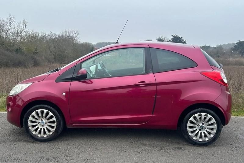 Red Used 2012 Ford Ka Zetec Hatchback | £1,895 (Fair price) - Image 1/1