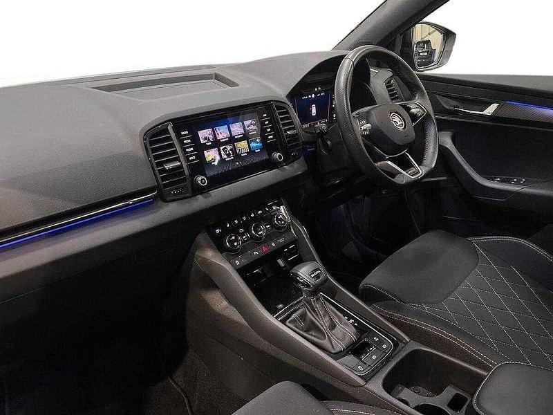 Used Skoda Karoq SportLine 110 HP (80 kW) 2025 Black magic pearl effect SUV