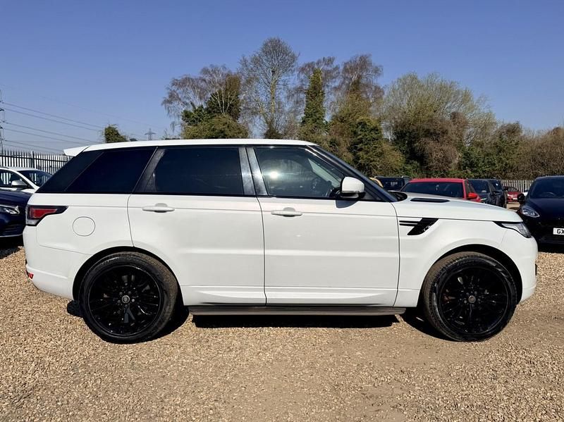 Used Land Rover Range Rover HSE 258 HP (189 kW) 2015 White SUV