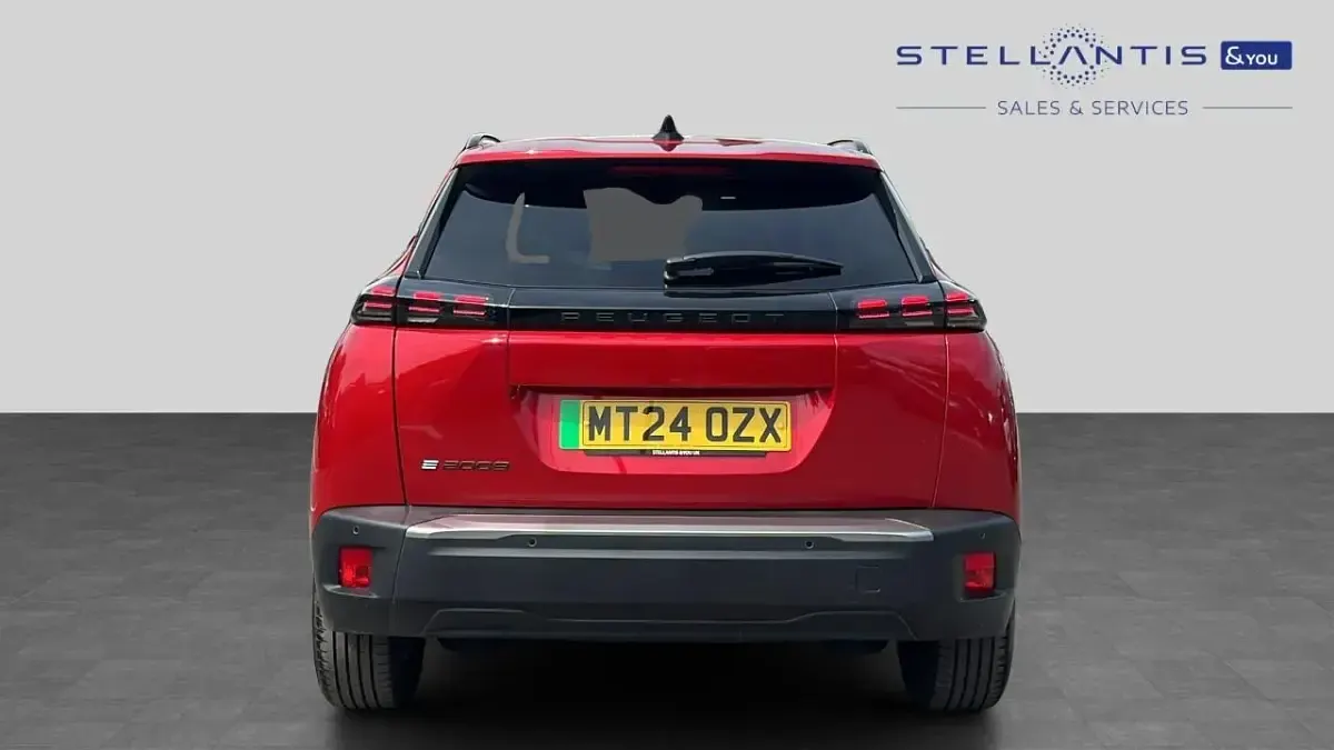 Used Peugeot e-2008 Allure 98 kW (134 HP) 2024 Red SUV
