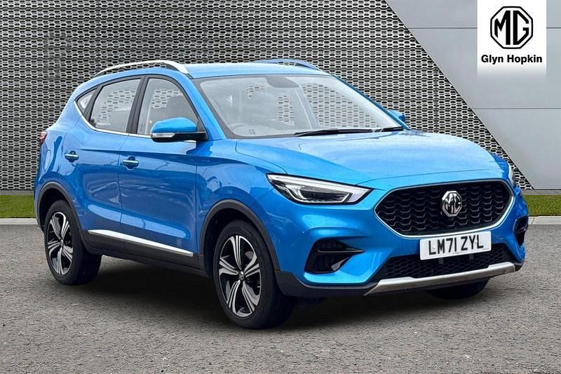 Blue Used 2022 MG ZS Excite Sedan | £12,315 (Fair price) - Image 1/4