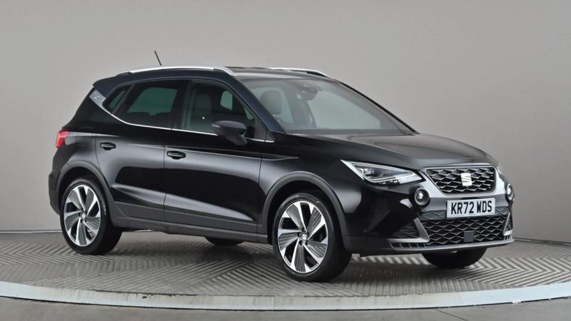 Black Used 2022 Seat Arona FR Sport SUV | £13,198 (Fair price) - Image 1/4