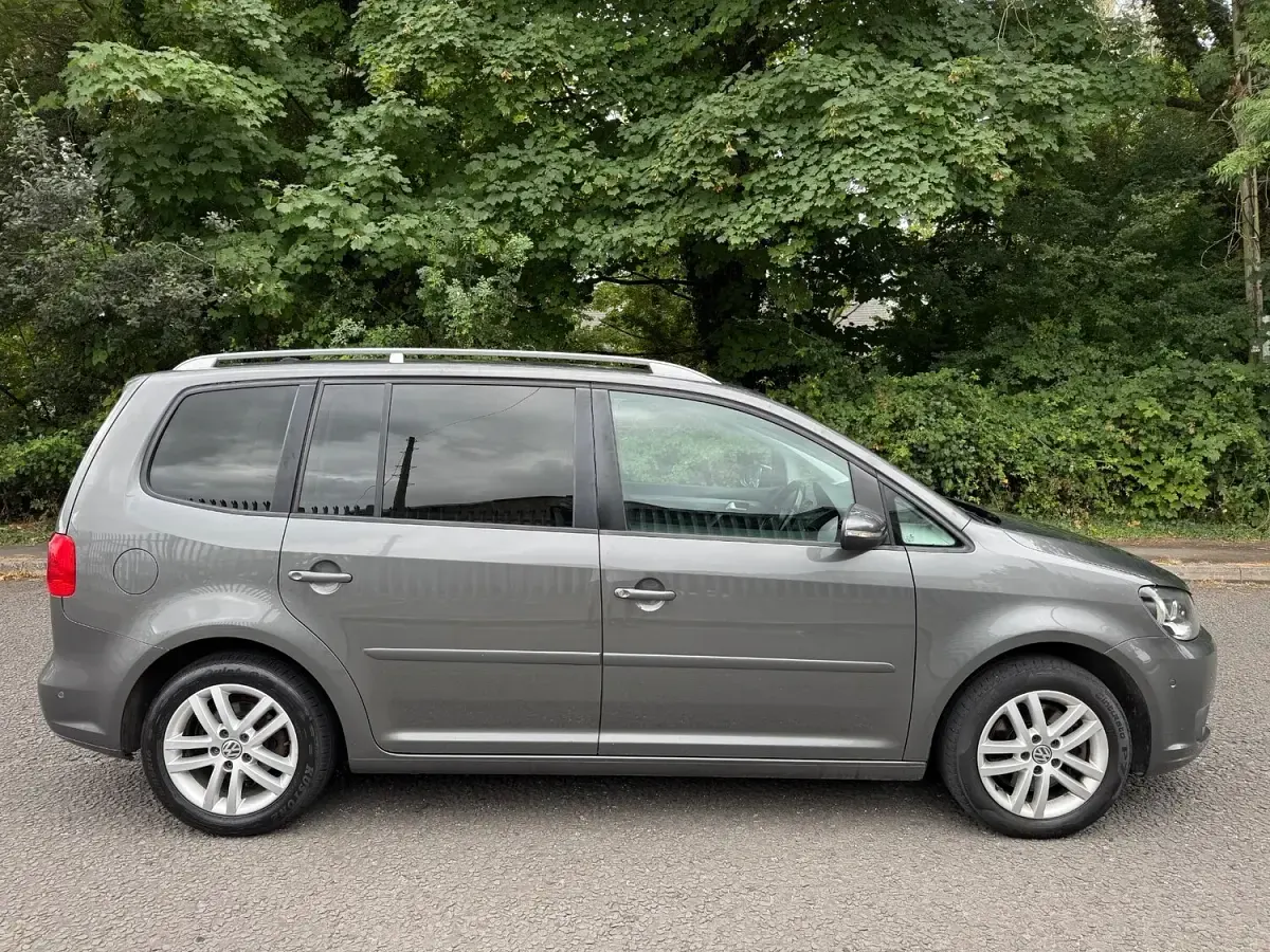 Used VW Touran SE 2015 Grey MPV
