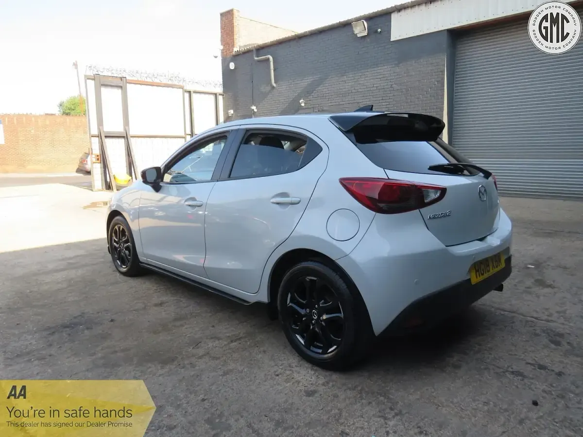 Used Mazda 2 Inclusive 90 HP (66 kW) 2018 Silver Hatchback
