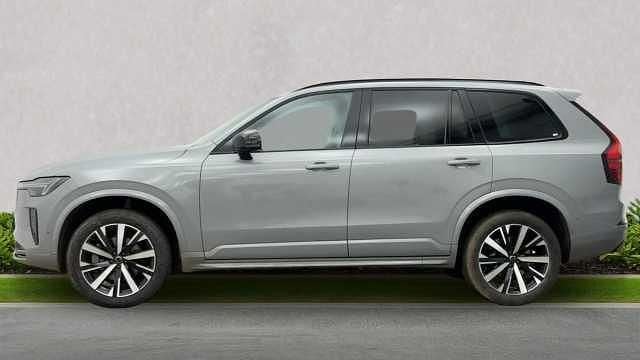 Used Volvo XC90 Plus 247 HP (181 kW) 2025 SUV