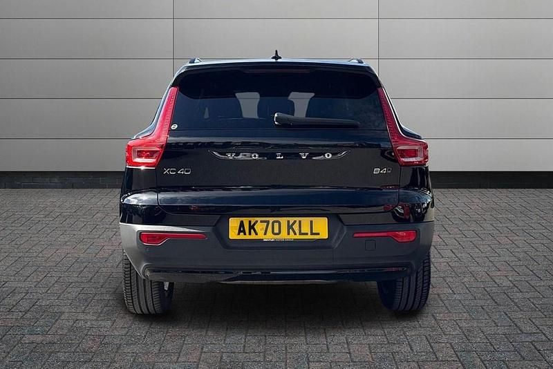 Used Volvo XC40 R-Design 2020 Black SUV