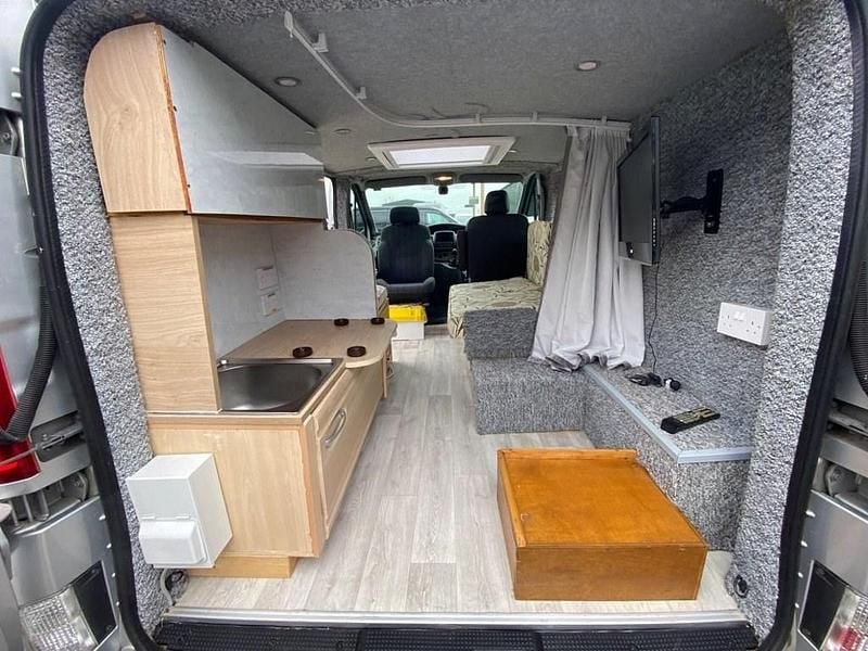 Used Renault Trafic 115 HP (84 kW) 2014 Silver MPV