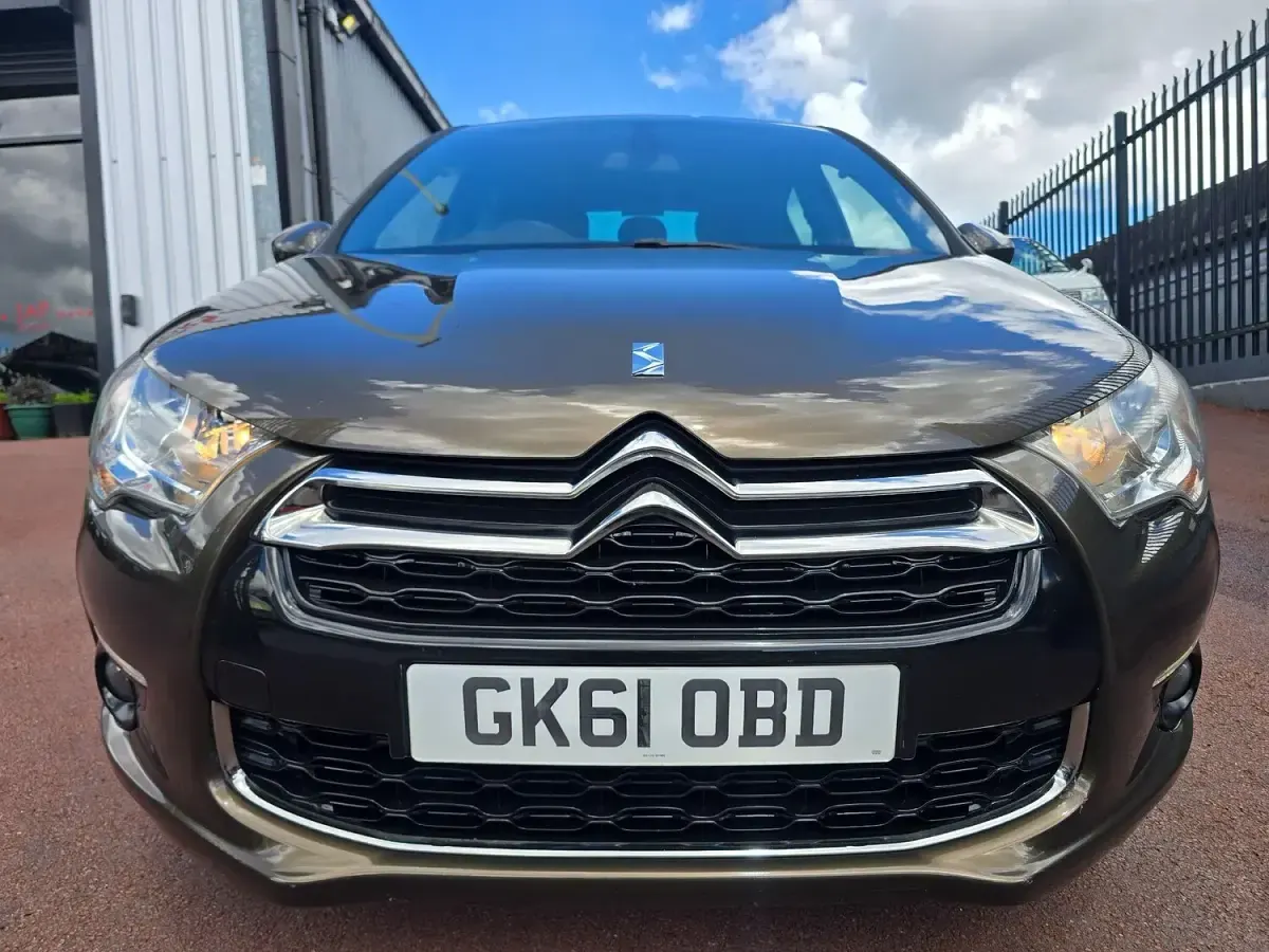 Used Citroën DS4 115 HP (84 kW) 2011 Bronze Hatchback