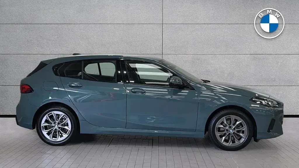 Used BMW 120 Sport Line 2025 Green Hatchback