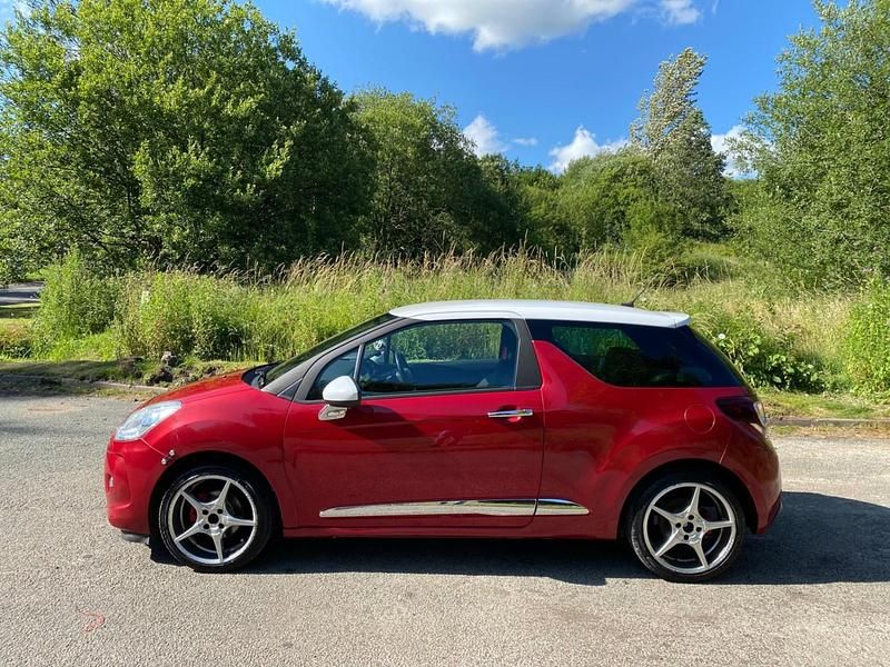 Used Citroën DS3 2013 Red Hatchback