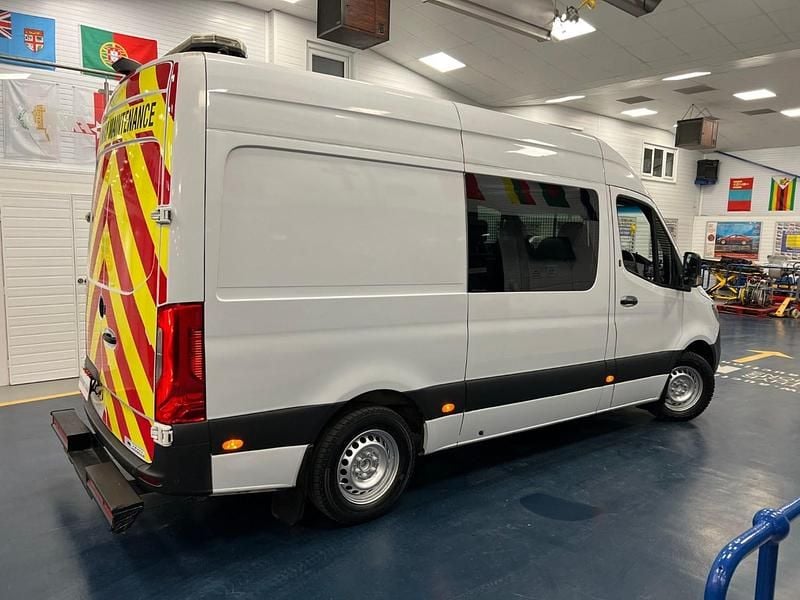 Used Mercedes Sprinter 163 HP (119 kW) 2020 White Van
