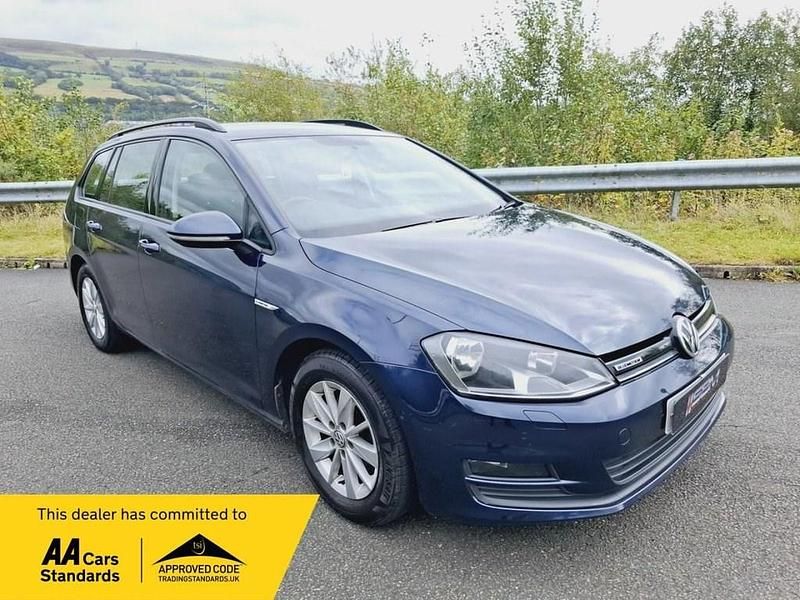 Blue Used 2015 VW Golf VII S Estate | £5,999 (Fair price) - Image 1/4