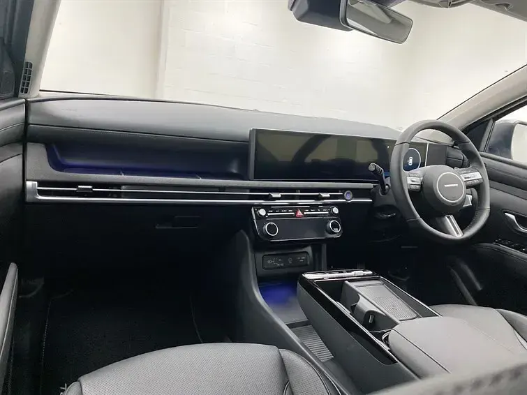 New Hyundai Tucson Ultimate 2025 Silver SUV