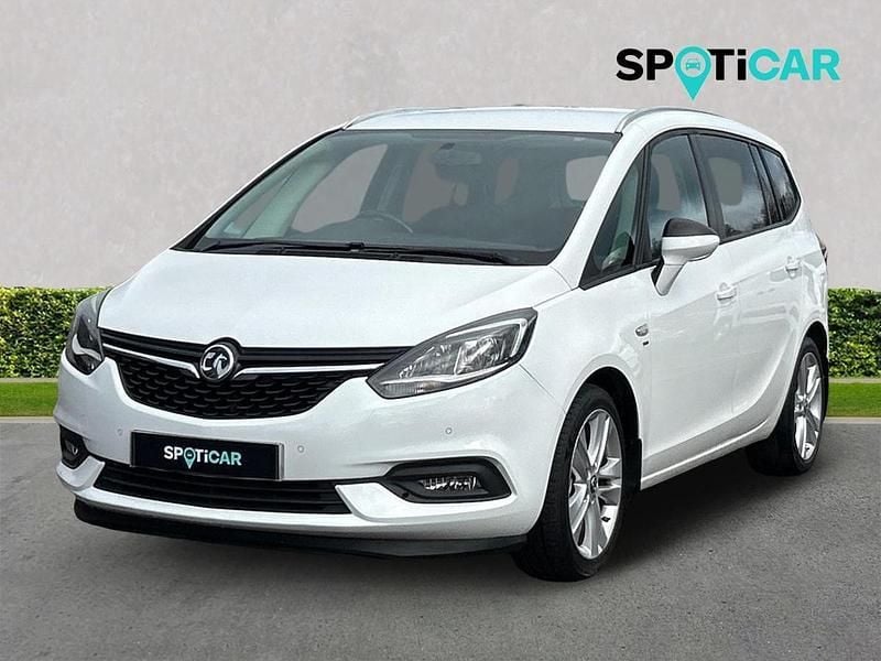 Used Vauxhall Zafira Tourer SRi 138 HP (101 kW) 2017 White MPV