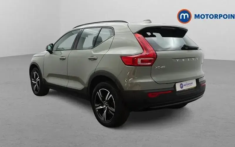 Usado Volvo XC40 Plus 163 CV (119 kW) 2026 SUV