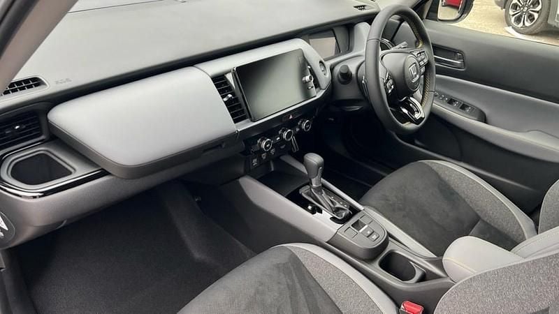 Image 2/4