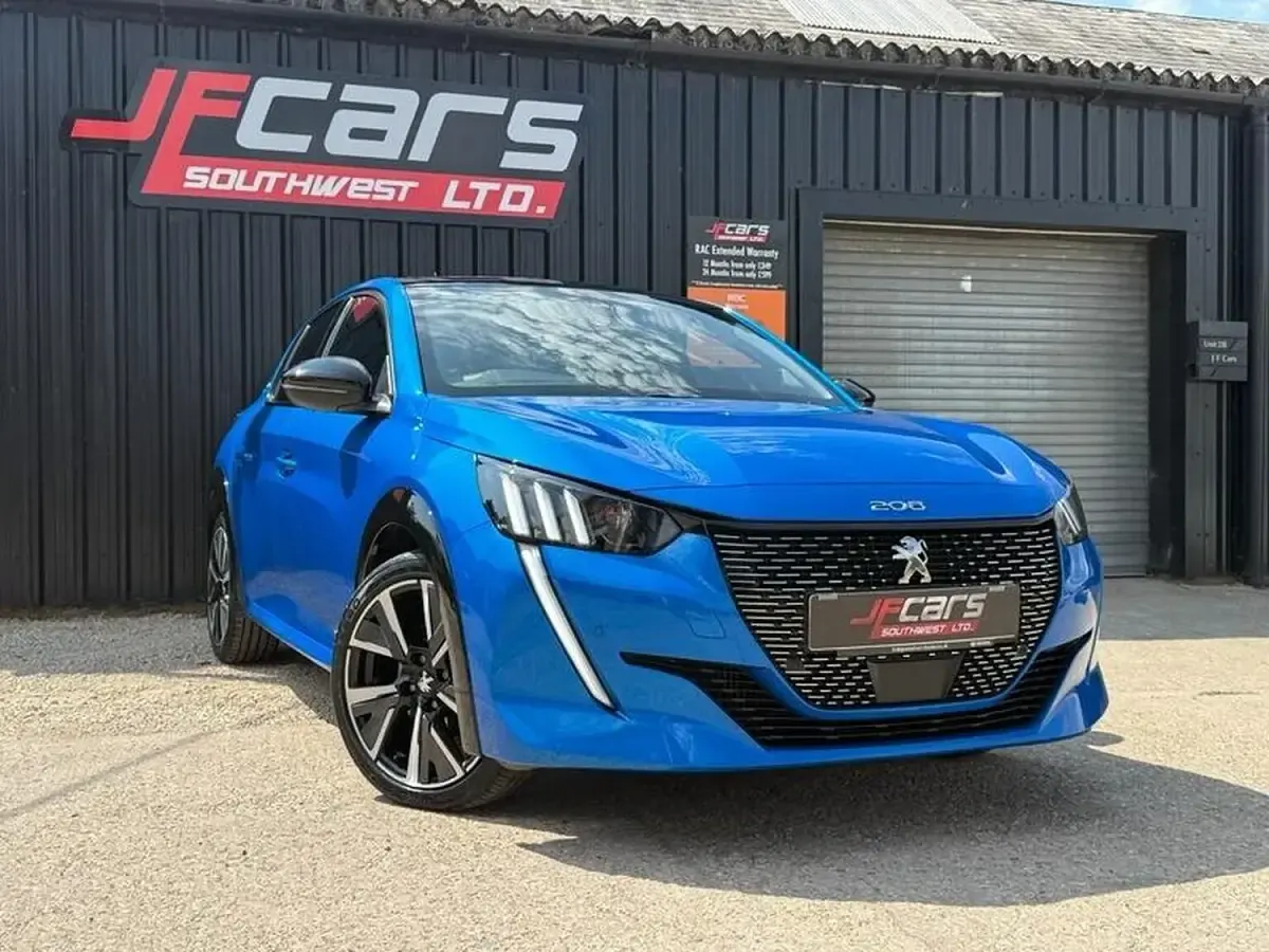Used Peugeot 208 GT-line 100 HP (73 kW) 2020 Blue Hatchback