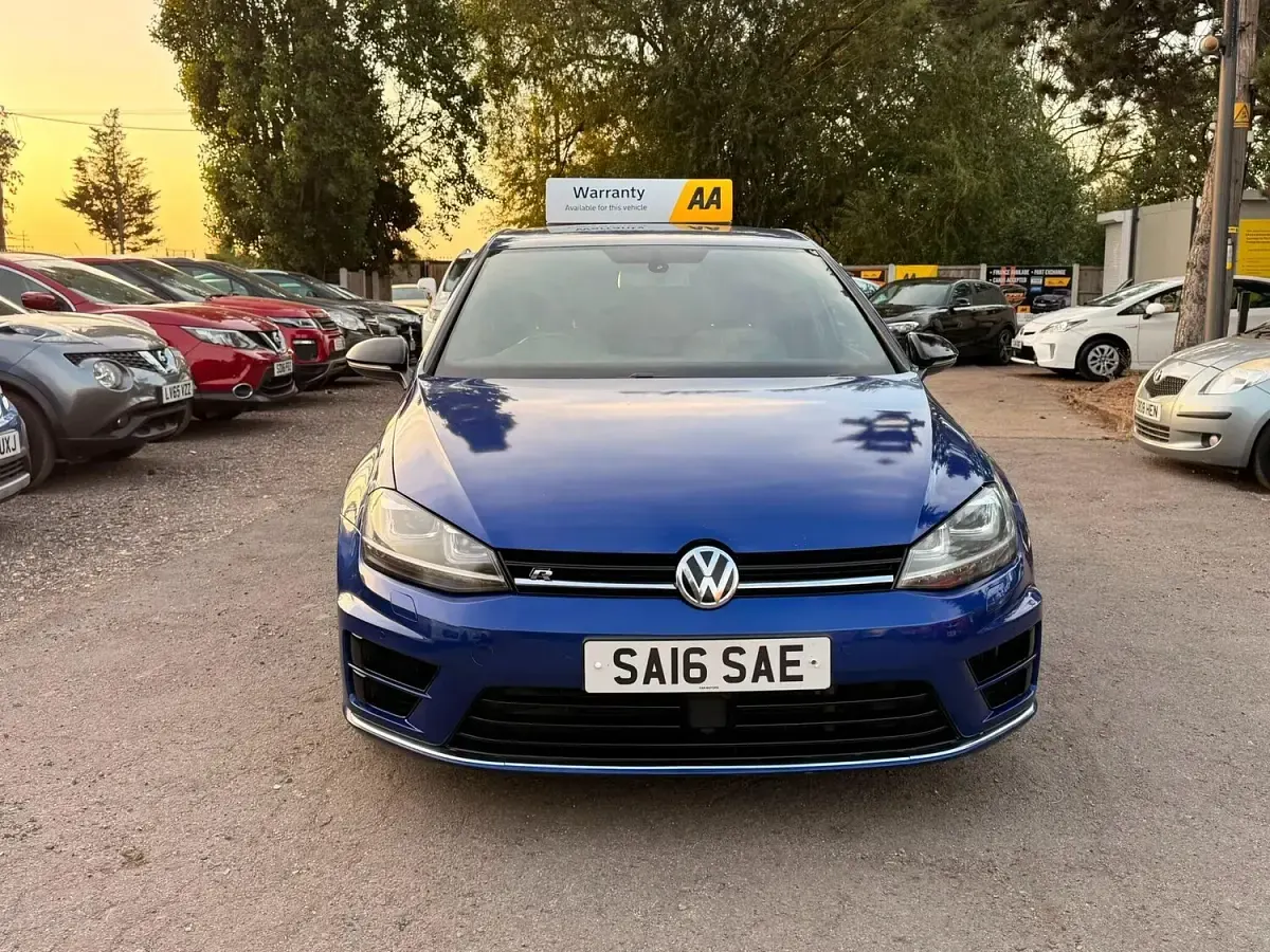 Used VW Golf VII R 300 HP (220 kW) 2016 Blue Hatchback
