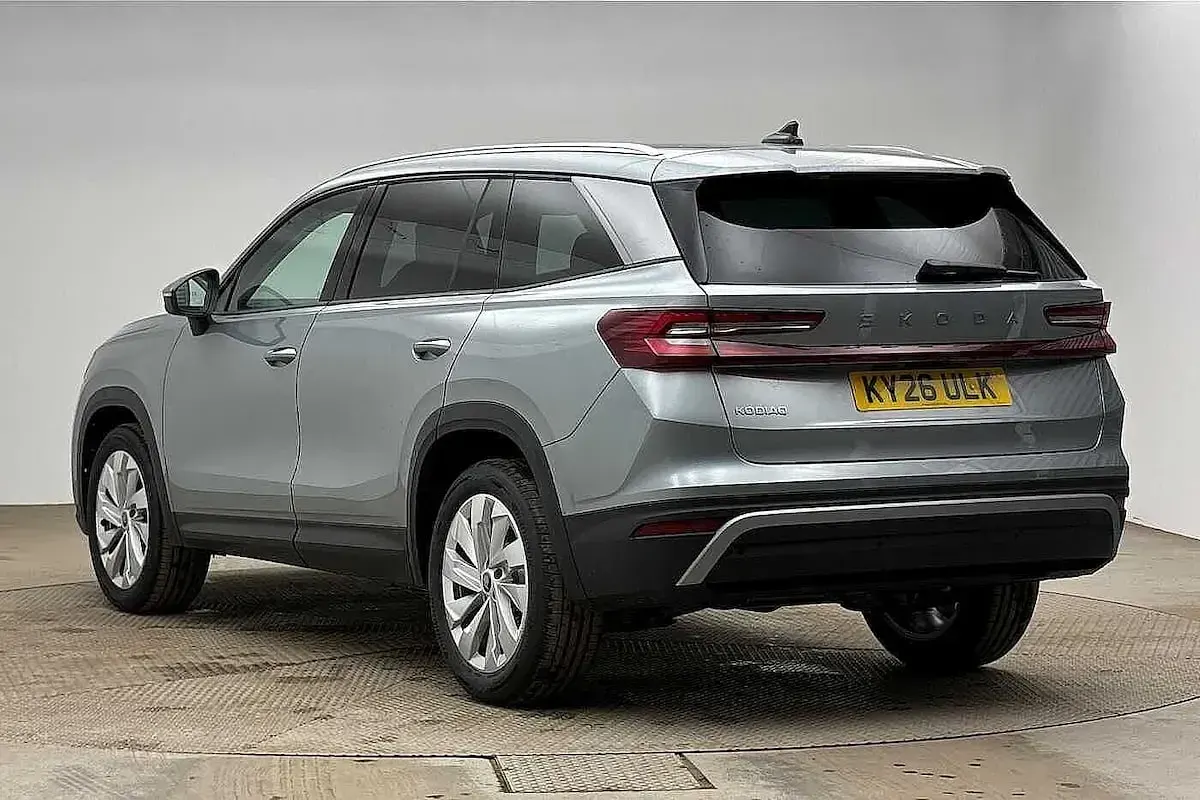 New Skoda Kodiaq SE L 150 HP (110 kW) 2026 Smokey silver metallic SUV