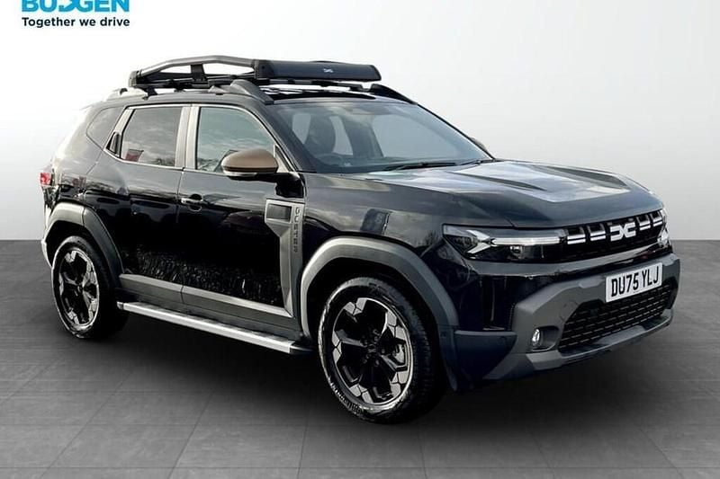 Used 2025 Dacia Duster Extreme SUV | £25,991 (Fair price) - Image 1/1