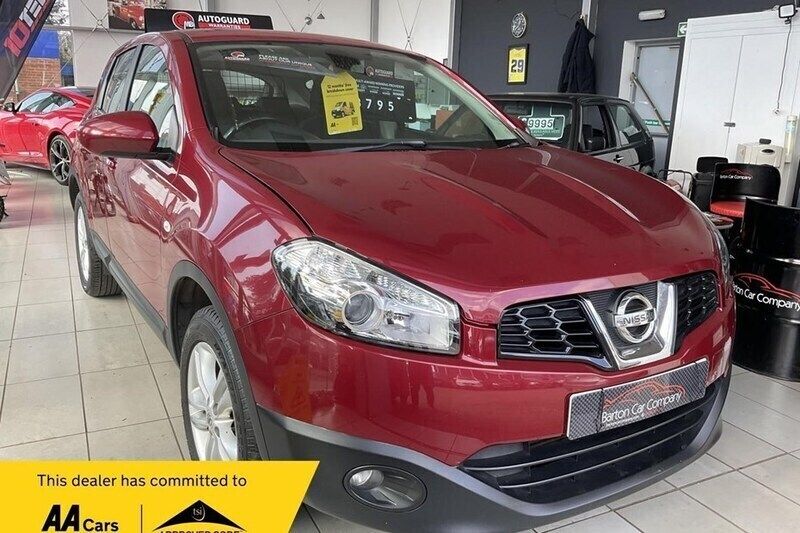 Red Used 2010 Nissan Qashqai Acenta SUV | £3,795 (Expensive) - Image 1/1
