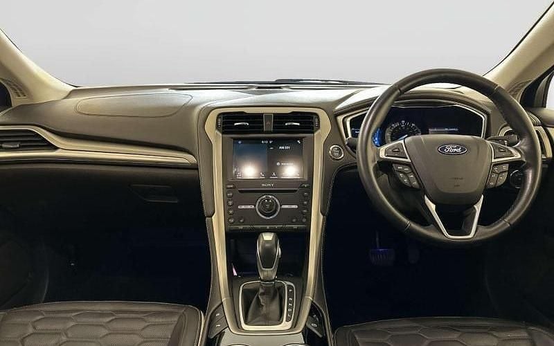 Used Ford Mondeo Vignale 190 HP (139 kW) 2019 Estate