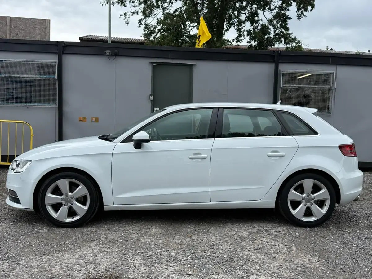 Used Audi A3 Sport 2013 White Hatchback