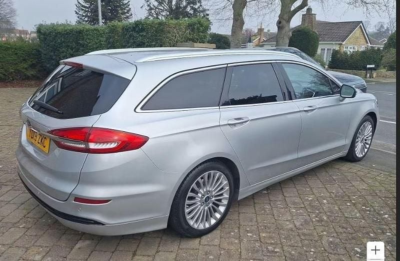 Used Ford Mondeo Titanium 150 HP (110 kW) 2019 Silver Estate