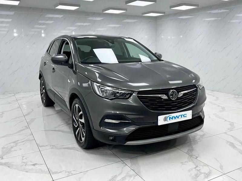 Used Vauxhall Grandland X Elite 130 HP (95 kW) 2018 Grey SUV