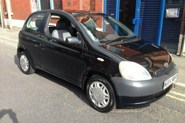Used Toyota Yaris 2000 Hatchback