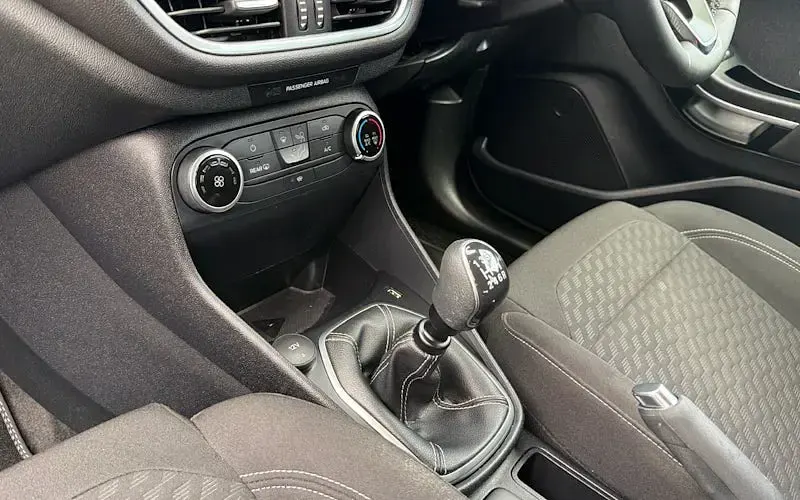 Used Ford Fiesta Titanium 125 HP (91 kW) 2023 Blue Hatchback