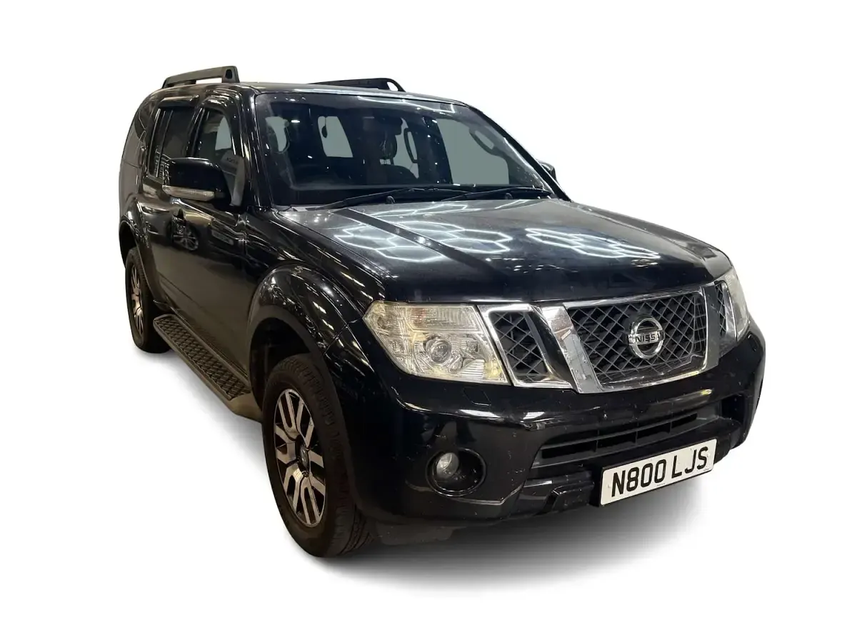 Used Nissan Pathfinder Tekna 174 HP (127 kW) 2010 Black SUV