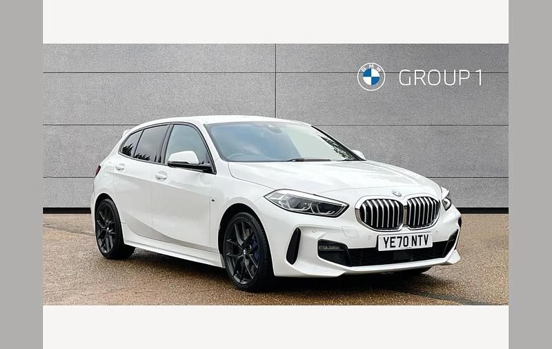 Used BMW 118 M Sport 140 HP (102 kW) 2020 White Hatchback