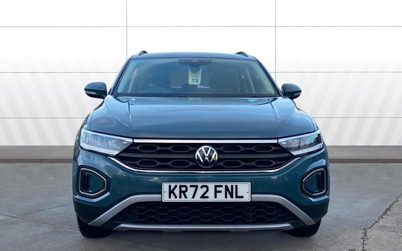 Used VW T-Roc Life 110 HP (80 kW) 2024 SUV