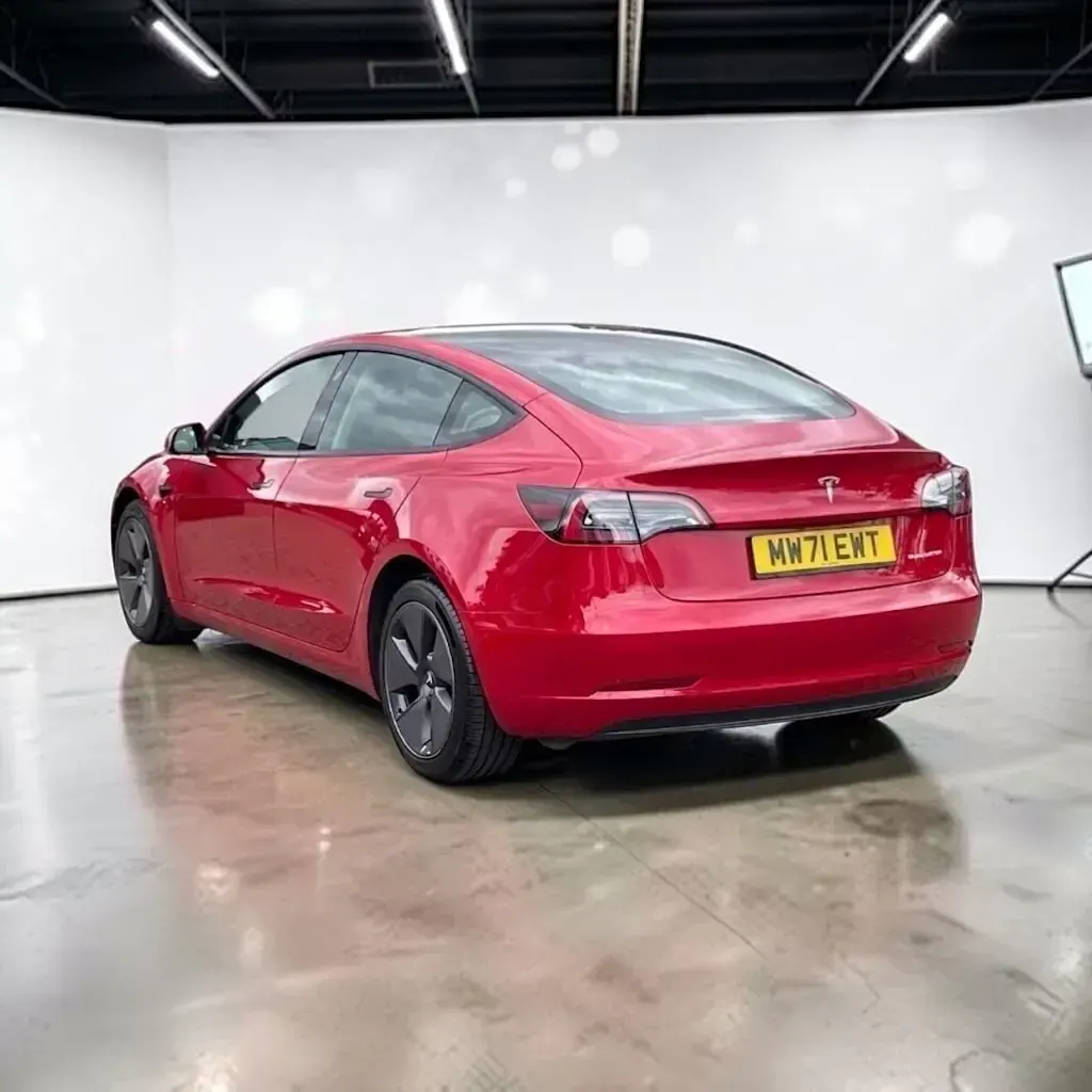 Used Tesla Model 3 Long Range AWD 366 kW (498 HP) 2021 Red Sedan