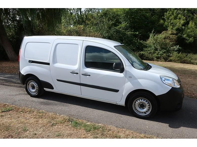 Usado Renault Kangoo Business 2021 Branco Monovolume