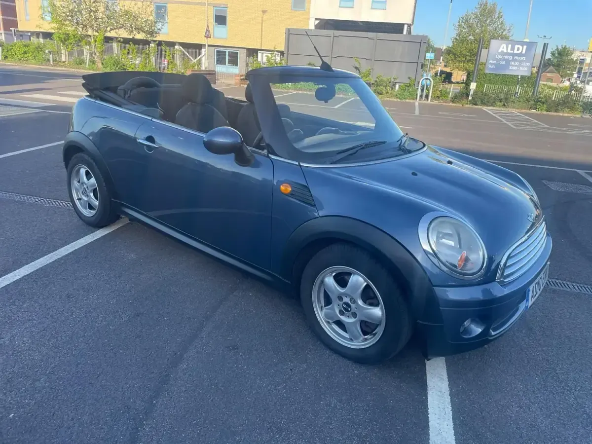 Usado Mini Cooper Cabriolet 2010 Azul Descapotable