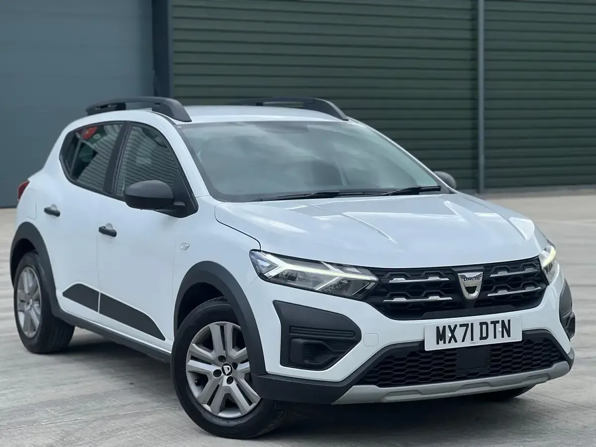 Used Dacia Sandero Essentiel 2021 White Hatchback