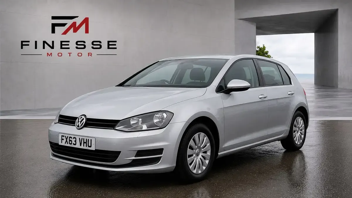 Used VW Golf VII S 105 HP (77 kW) 2013 Silver Hatchback